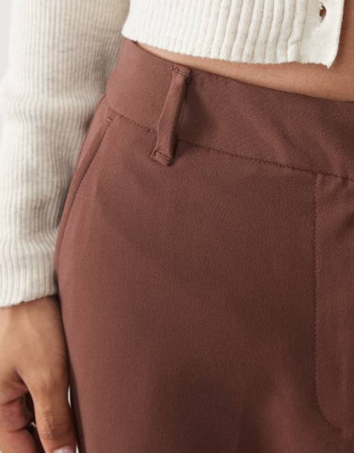 ASOS DESIGN Petite pantalon droit ample couleur chocolat, 3 de 5