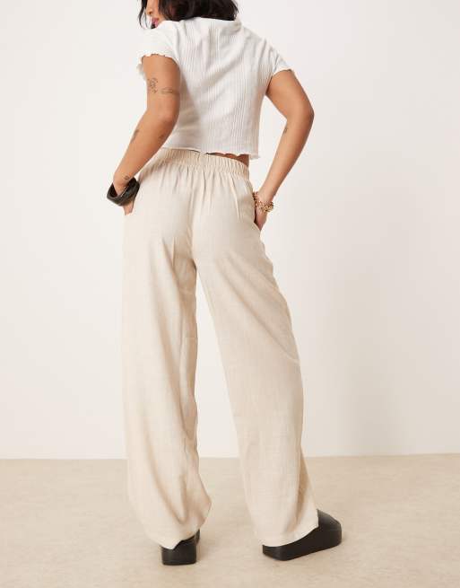 ASOS DESIGN Petite - Pantalon facile à enfiler en lin mélangé - Écru, 4 de 5