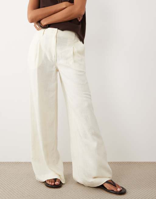 ASOS DESIGN Petite - Pantalon large à pinces en lin mélangé - Crème, 4 de 5