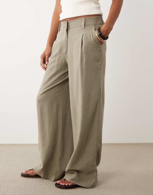 ASOS DESIGN Petite - Pantalon large à pinces en lin mélangé - Kaki, 4 de 5