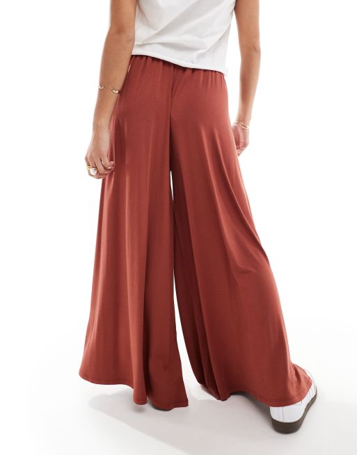 ASOS DESIGN Petite Pantalon palazzo de plage en jersey Marron