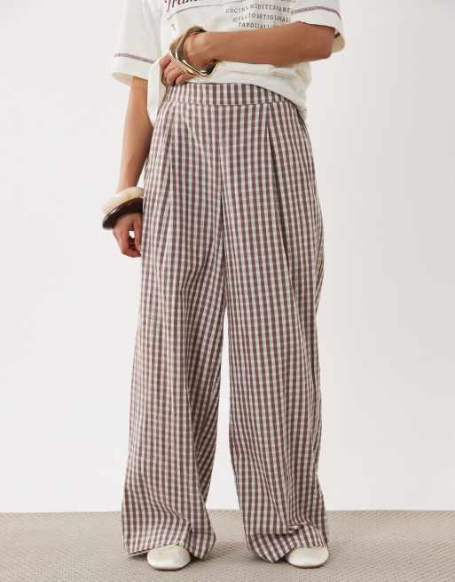 ASOS DESIGN Petite pantalon volume en seersucker à carreaux vichy, 2 de 5