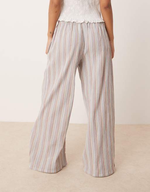 ASOS DESIGN Petite - Pantaloni a fondo ampio effetto lino a righe multicolore testurizzati, 4 di 5