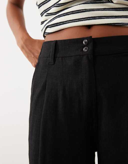 ASOS DESIGN Petite - Pantaloni a fondo ampio neri in misto lino con pieghe, 4 di 5