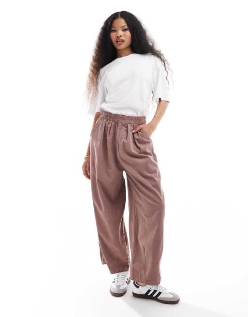 ASOS DESIGN Petite - Pantaloni a palloncino in velluto a coste color visone, 4 di 5