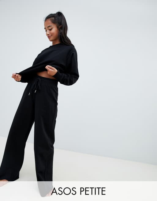 ASOS DESIGN Petite - Felpa con apertura e incrocio sulla schiena e pantaloni da casa, 3 di 3