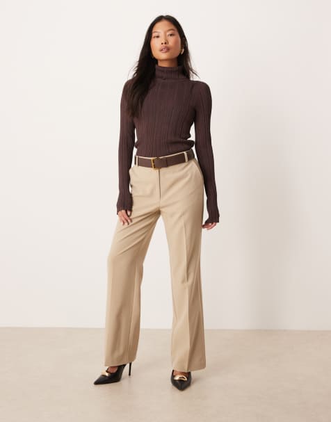 ASOS DESIGN Petite - Pantaloni sartoriali dritti slim fit di colore neutro con cintura - view 1