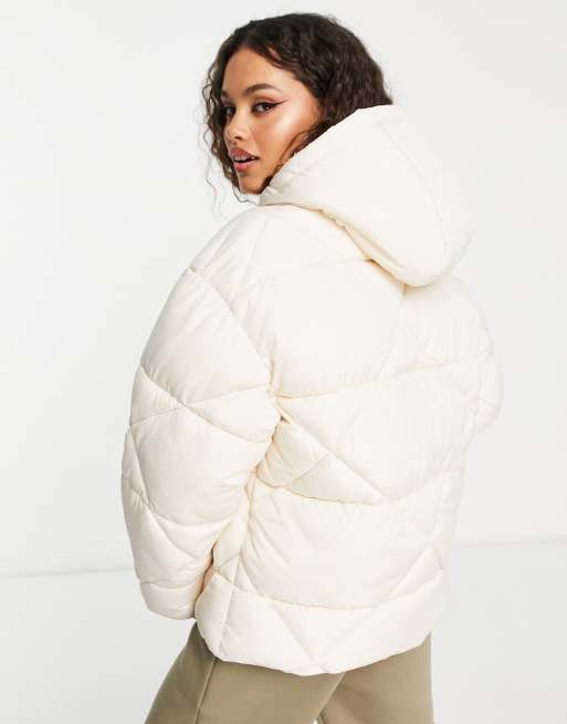 ASOS DESIGN Petite - Piumino trapuntato color crema