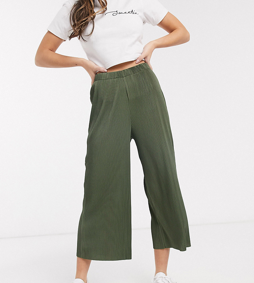 ASOS DESIGN Petite plisse culotte trouser-Green