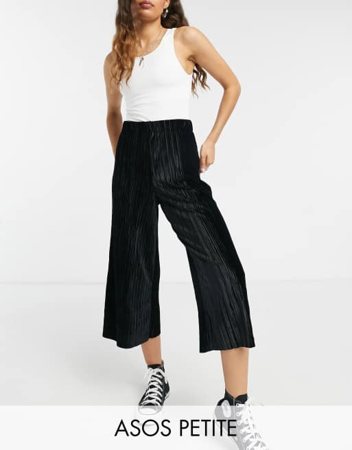 Evesham Nj Design Petite Plissierter Hosenrock Aus Samt In Schwarz Evesham Nj