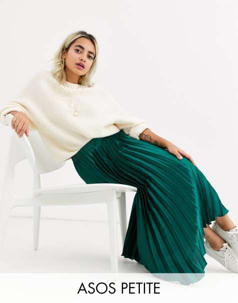ASOS DESIGN Petite – Plissierter Röhrenrock aus Satin in Midilänge
