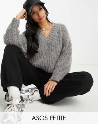 Petite hotsell oversized jumper