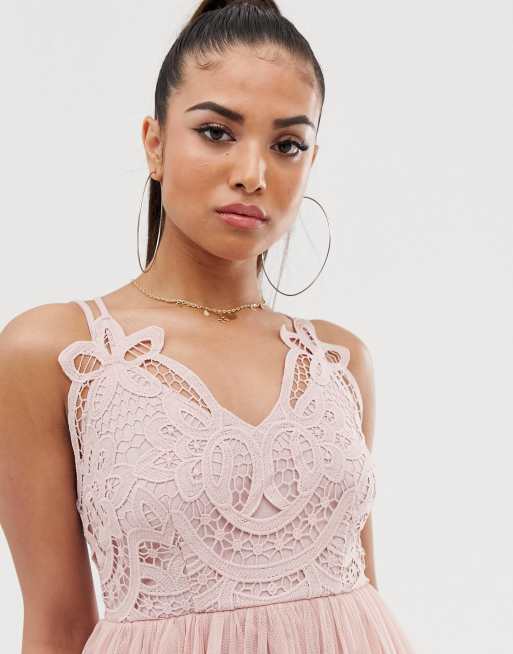 Asos design premium lace top tulle hot sale maxi dress