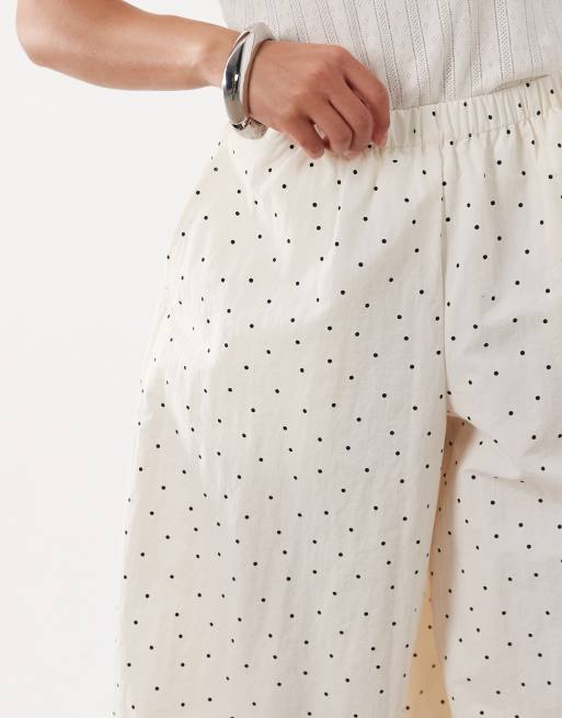 ASOS DESIGN Petite pull-on-ballonbukser i bomulds- og nylonblanding med prikker, 3 af 5