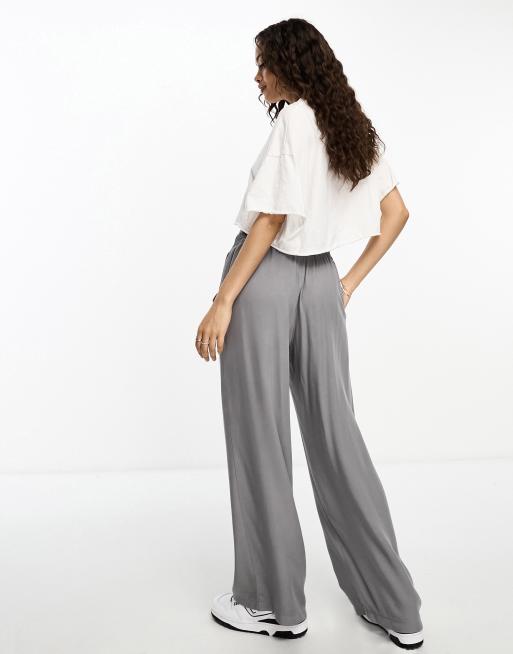 ASOS DESIGN Petite Pull On Pants In Gray