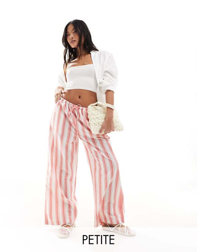 ASOS DESIGN - petite pull on trouser in red deckchair stripe