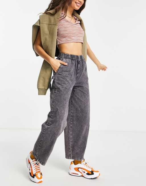 ASOS DESIGN Petite pull on trouser with hammer loop in charcoal
