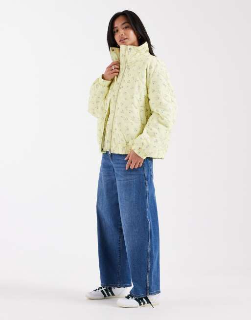 ASOS DESIGN Petite quilted bomber jacket with yoke detail in buttermilk ditsy, 2 of 4
