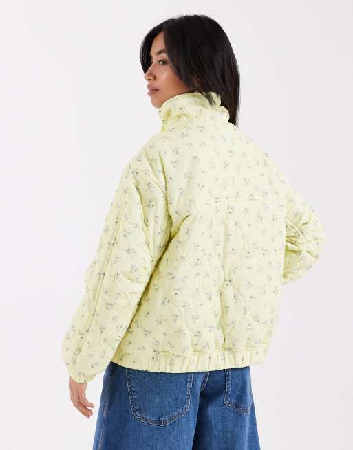 ASOS DESIGN Petite quilted bomber jacket with yoke detail in buttermilk ditsy, 3 of 4