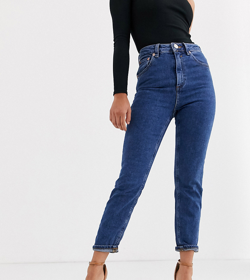 Asos Petite - Asos design petite recycled farleigh high waisted slim mom jeans in flat blue