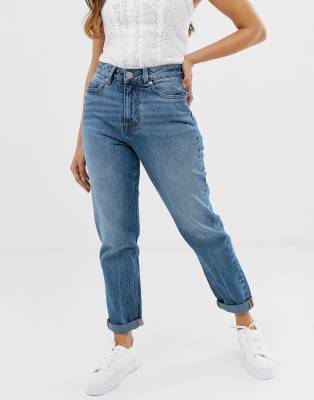 rigid mom jeans