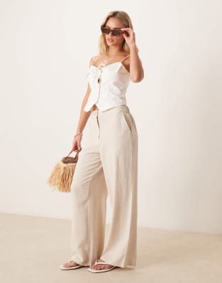 ASOS DESIGN Petite - Relaxed Fit Hose in Stein mit Leinenanteil geradem Schnitt-Neutral