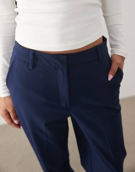 ASOS DESIGN Petite relaxed rechte broek in marineblauw, 3 van 5
