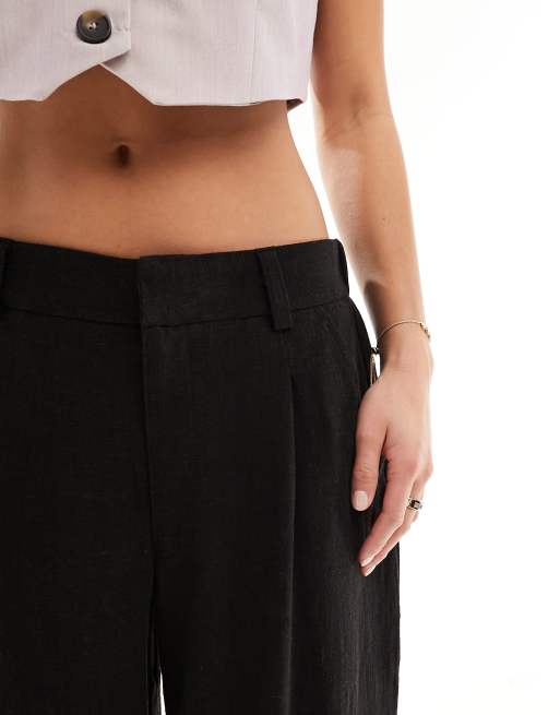 ASOS DESIGN Petite relaxed straight leg linen mix pants in black , 4 of 5
