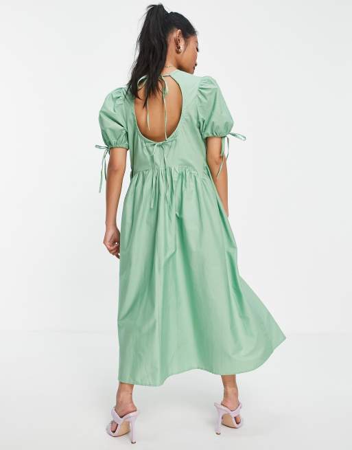 ASOS DESIGN Petite - Robe babydoll mi-longue en popeline de coton brodée à dos découvert - Vert sauge, 2 de 4