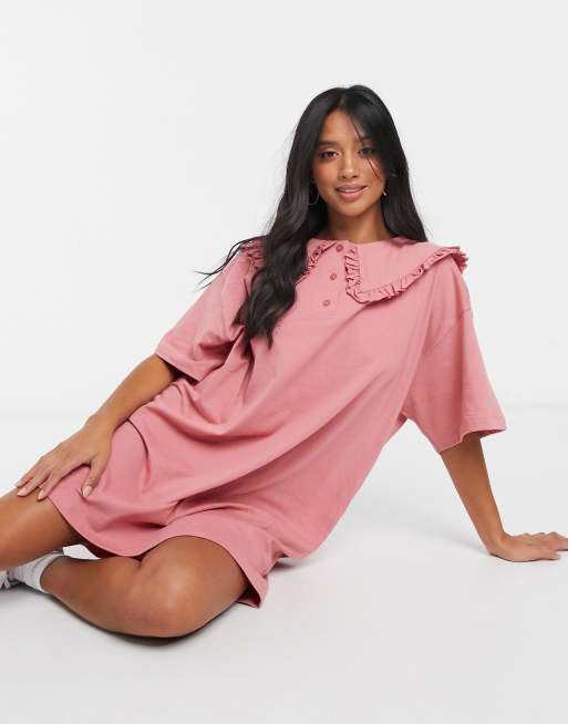 ASOS DESIGN Petite Robe courte col champ tre oversize Rose