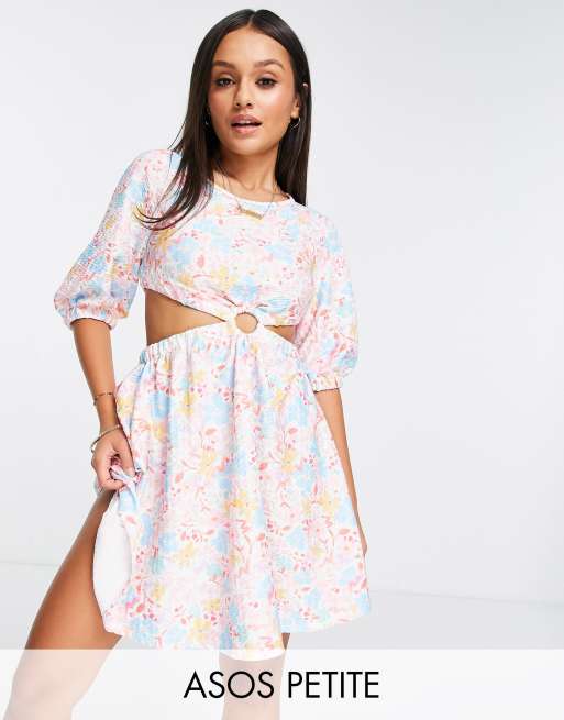 ASOS DESIGN Petite Robe courte textur e fleurs avec d tail anneau Couleurs vives