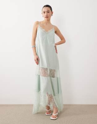 ASOS DESIGN Petite - Robe longue à ourlet mouchoir et empiècement en dentelle - Menthe-Multicolore 34