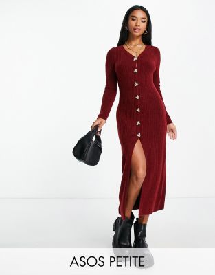 ASOS DESIGN Petite - Robe longue boutonnée en maille côtelée - Rouge foncé