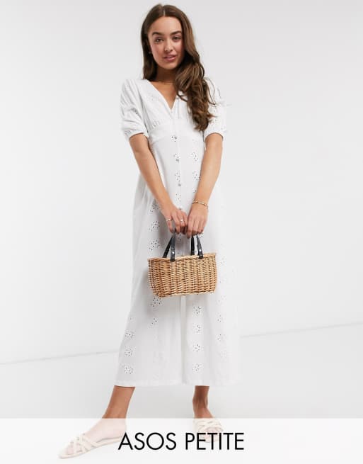 ASOS DESIGN Petite - Robe longue brodée à manches bouffantes - Blanc