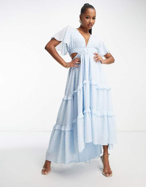 ASOS DESIGN Petite Robe longue en tulle plumetis d coupes et volants tag s avec manches ange et d collet plongeant Bleu pastel