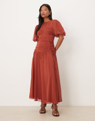 ASOS DESIGN Petite - Robe longueur mollet en mousseline à manches bouffantes - Rouille intense-Multicolore 30