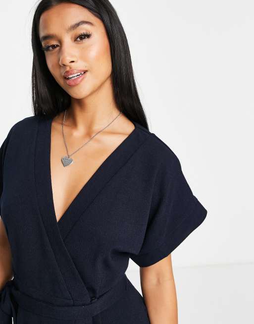 ASOS DESIGN Petite - Robe mi-longue coupe cache-cœur - Bleu marine