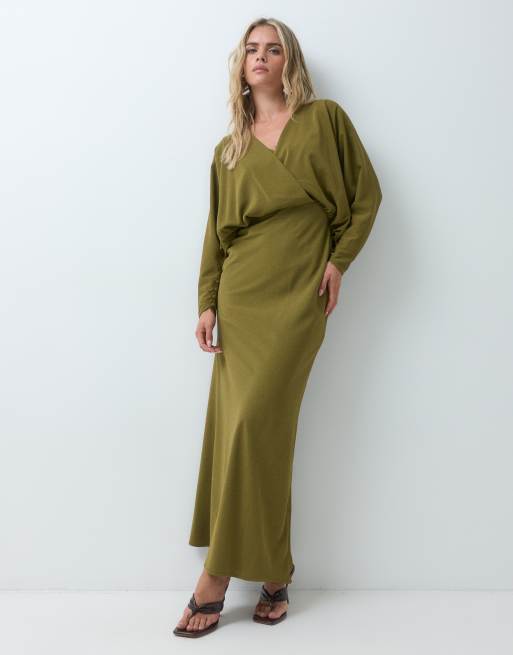 ASOS DESIGN Petite - Robe portefeuille longue à manches chauve-souris - Vert, 4 de 5