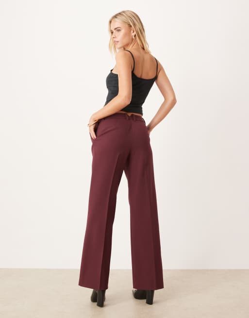 ASOS DESIGN Petite – Rödlila, figursydda, raka byxor med smal passform, 3 av 5