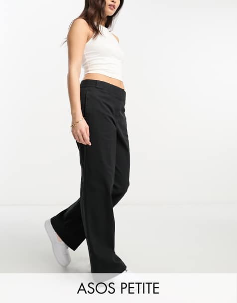 ASOS DESIGN Petite - Ruimvallende boyfriend broek in zwart - view 1