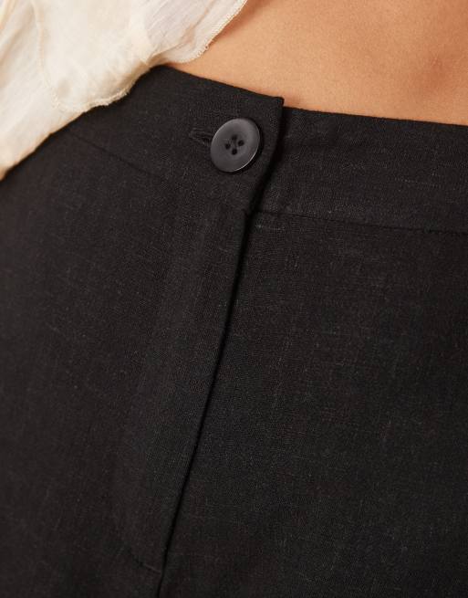 ASOS DESIGN Petite - Ruimvallende dad short met linnen in zwart, 2 van 5