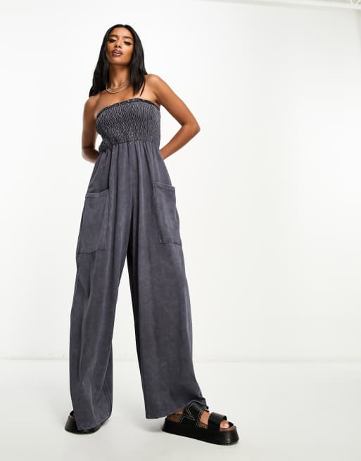 ASOS DESIGN Petite - Rynket bandeau-jumpsuit i vasket sort jersey, 2 af 4