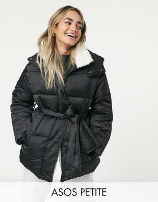 ASOS DESIGN Petite sateen belted puffer jacket with shearling collar in  black