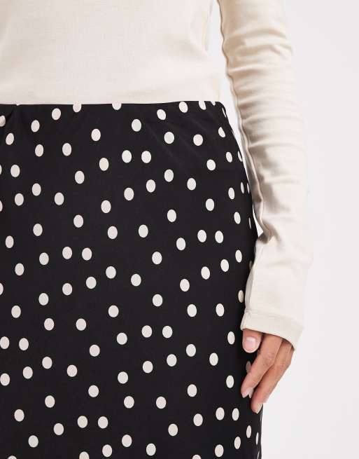 ASOS DESIGN Petite satin bias midi skirt in polka dot print, 5 of 5