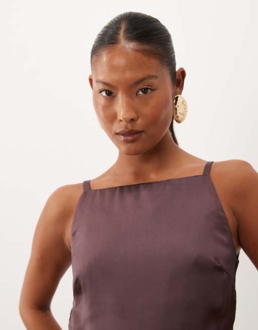 ASOS DESIGN Petite Satin-Cami-Shift-Minikleid in Schokobraun, 2 von 4