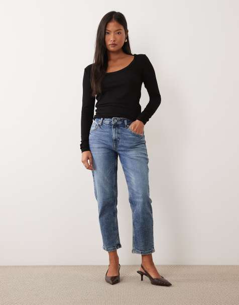 ASOS DESIGN Petite schmal geschnittene Mom-Jeans in authentischer mittlerer Waschung - view 1