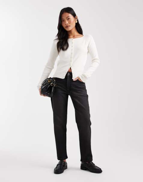 ASOS DESIGN Petite – Schmal geschnittene Mom-Jeans in Schwarz - view 1
