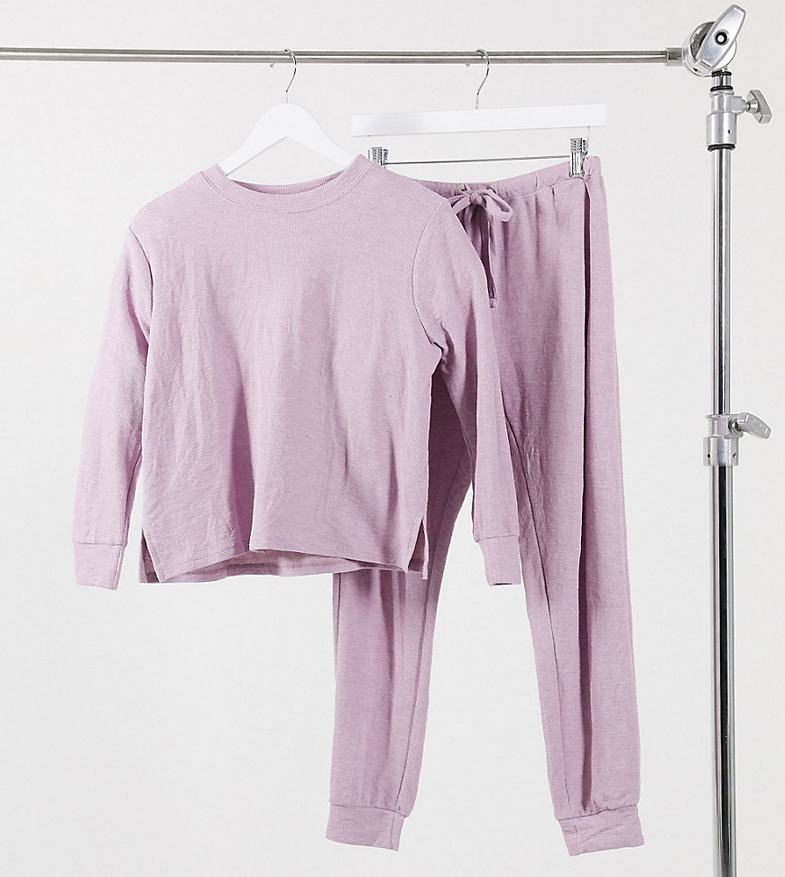ASOS DESIGN Petite - Set van lichtgewicht sweater & joggingbroek in lila-Paars