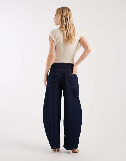 ASOS DESIGN Petite – Sköljtvättade jeans med hög midja och barrelben, 2 av 5