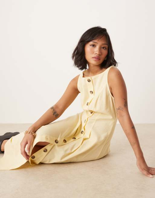 ASOS DESIGN Petite slash neck button down waistcoat maxi dress in buttermilk, 2 of 4
